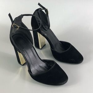 Lulu's Black Velvet Block Heels